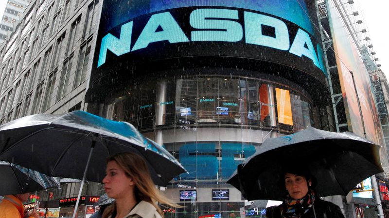 NextImg:The Nasdaq-100 index is getting a makeover | CNN Business
