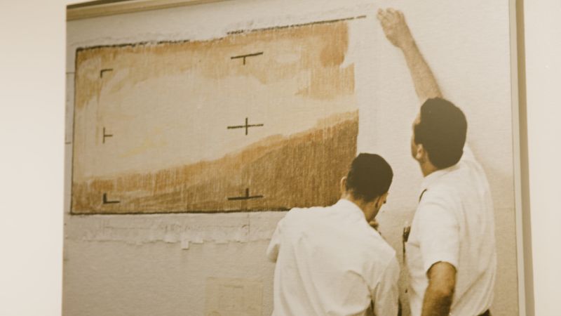 The unlikely story of the first photo of Mars ever seen on TV | CNN