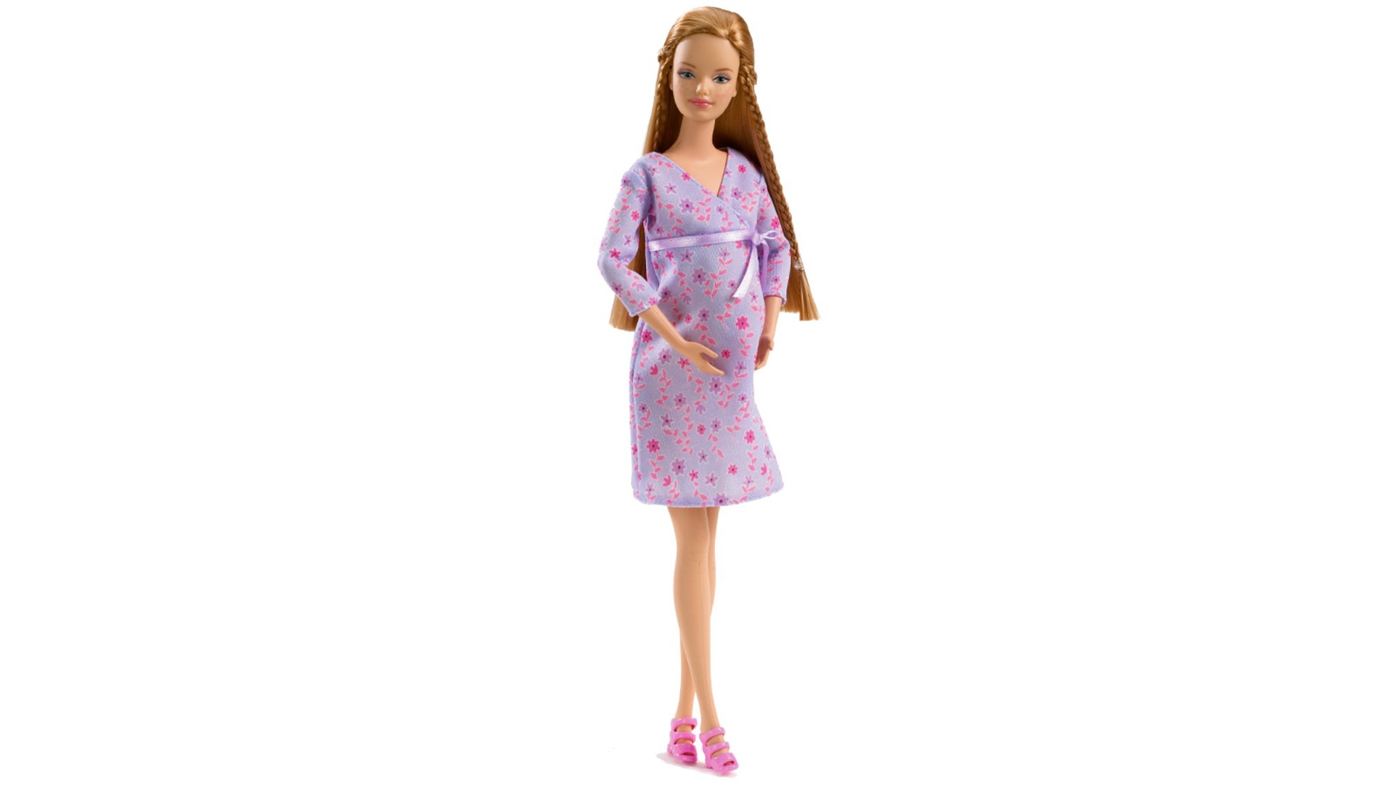 Midge is back in the movie "Barbie" and bringing her bundle of joy.