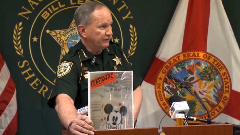 NextImg:Sheriff says baby dies after teen mom put fentanyl in bottle | CNN