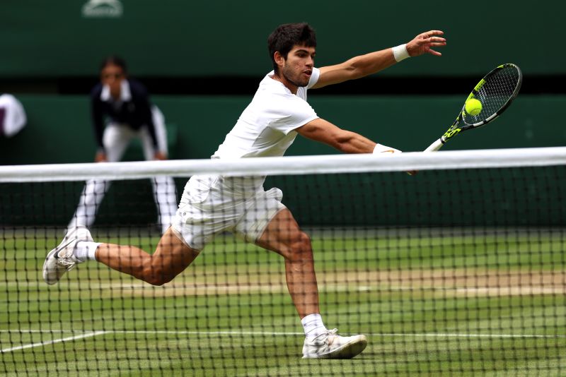 Carlos Alcaraz overcomes Novak Djokovic in five-set thriller to win first Wimbledon title CNN