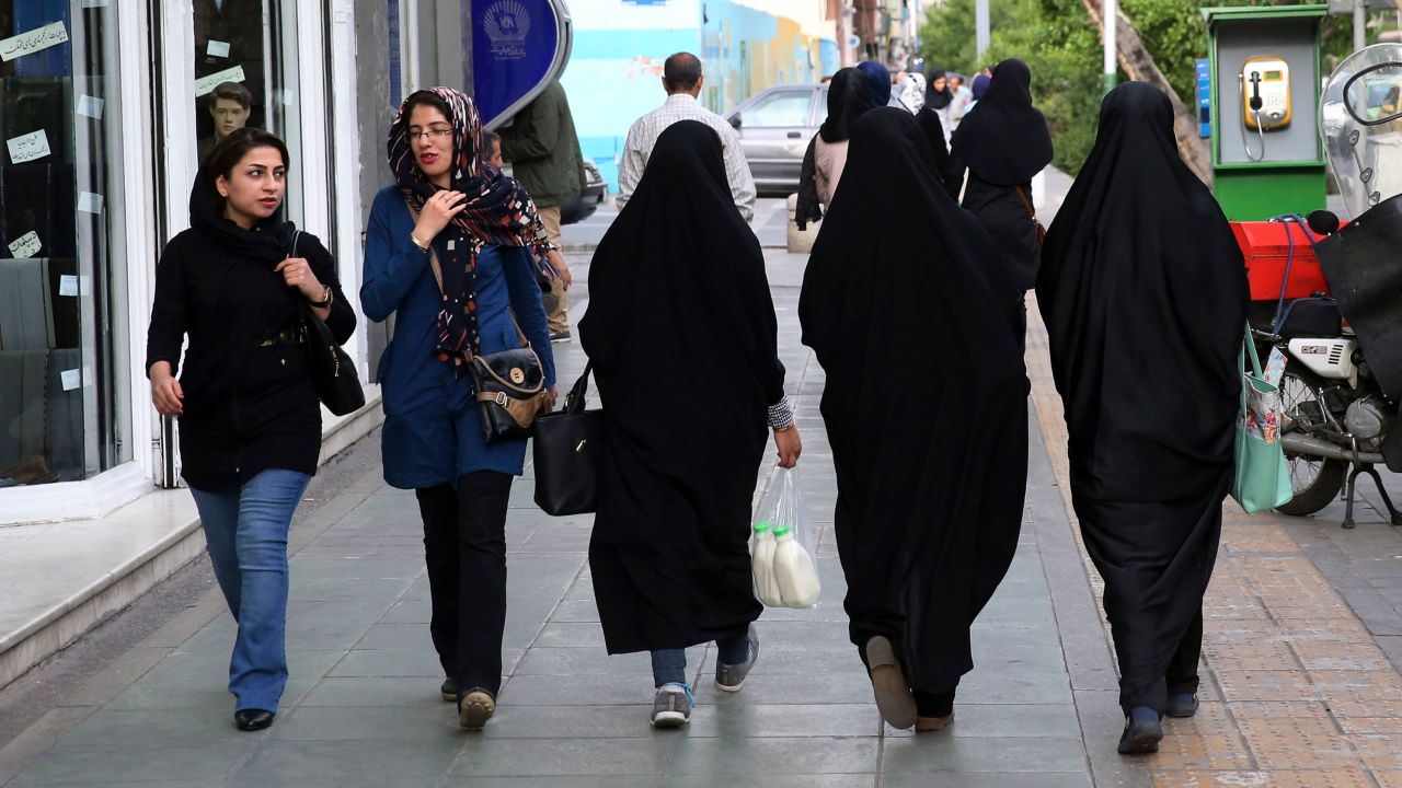 Iranian police have announced a new campaign to force women to wear the Islamic headscarf. 