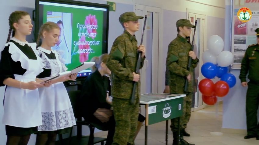 russia students war propaganda