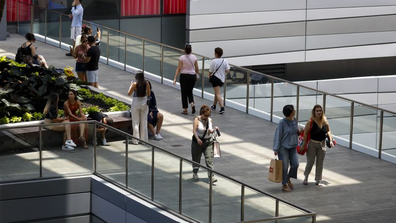 NextImg:Retail sales rose in June for third straight month | CNN Business