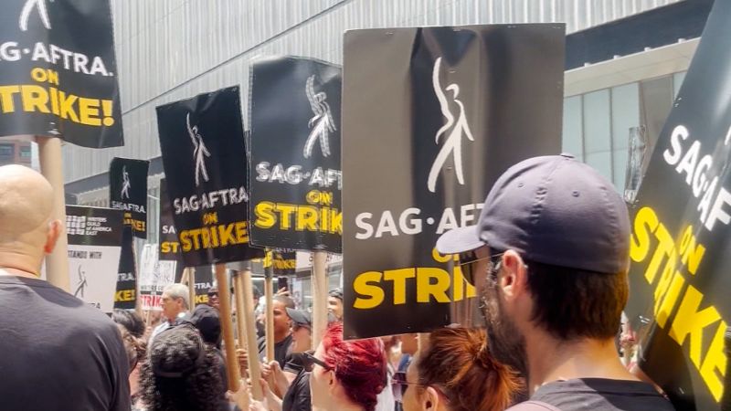 “Everyone is being ground to dust”: Hollywood workers on SAG, WGA walk-out | CNN