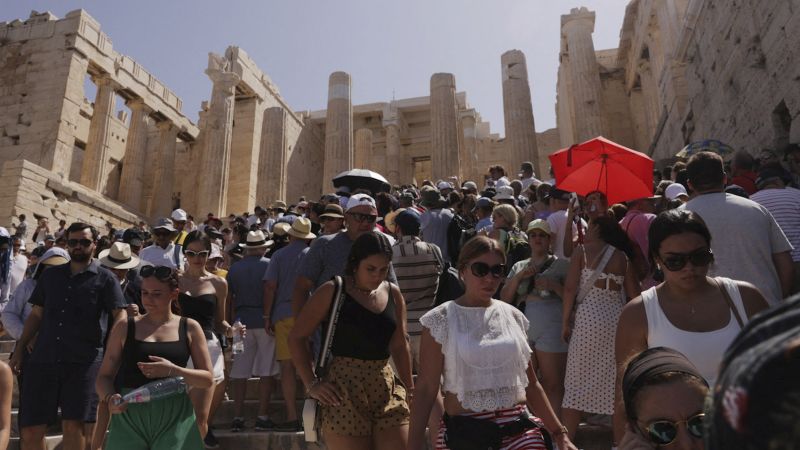 NextImg:Soaring temperatures and raging fires: Europe faces its second heat wave in a week | CNN