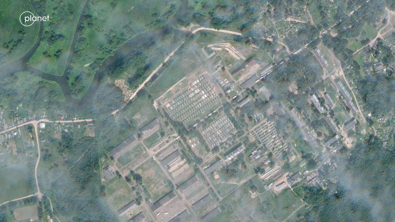 A convoy of Wagner forces arrive at a Belarusian base.