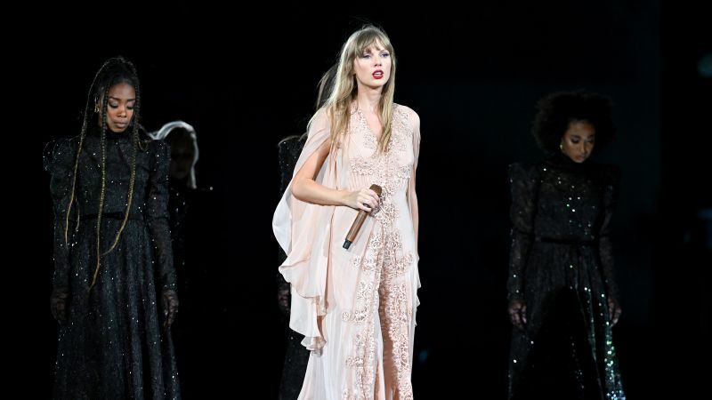 NextImg:Taylor Swift makes history as female artist with the most No. 1 albums | CNN