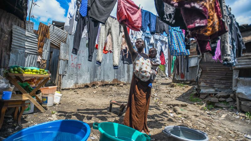 NextImg:Top economists urge bolder action on 'crisis of extreme inequality' | CNN Business