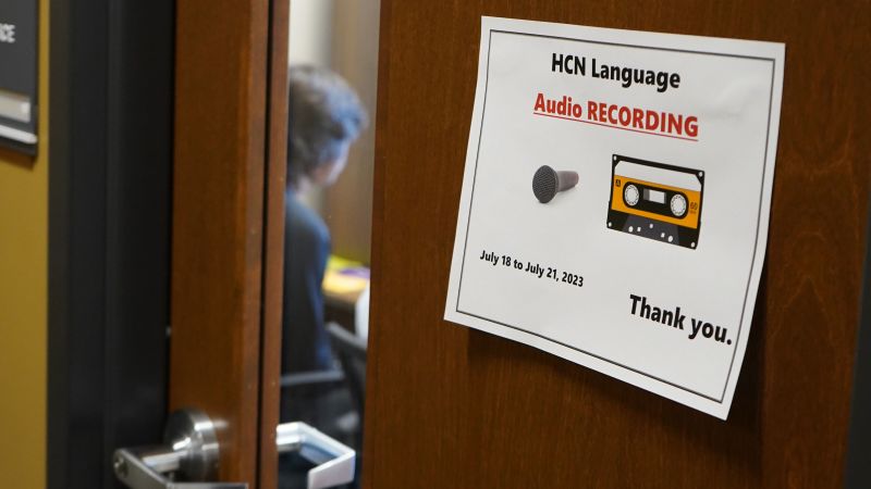 NextImg:Ho-Chunk Nation elders record their language to help keep it going | CNN