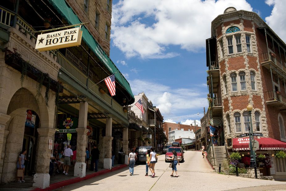 <strong>Eureka Springs, Arkansas: </strong>People have been traveling to this Ozark town since Victorian times to soak in its healing waters, breathe its invigorating mountain air and dive into its artsy vibe.