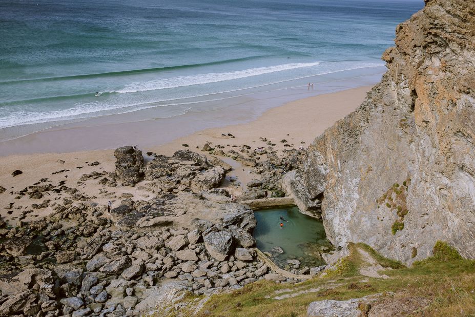 The Porthtowan Rock Pool in Cornwall, UK, is nicknamed the "Mermaid Pool."