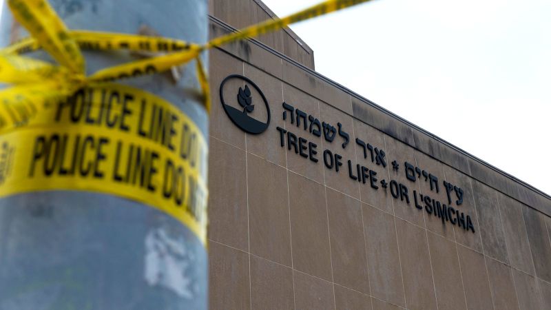 Въоръженият мъж, който уби 11 души в синагогата Дървото на