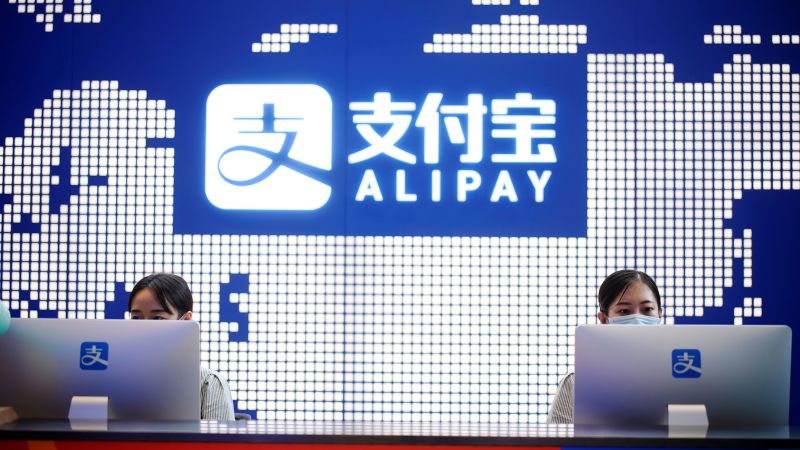NextImg:Visa and Mastercard can now be used on China's biggest payment apps | CNN Business