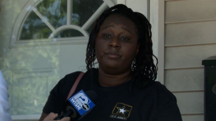 travis king mom claudine