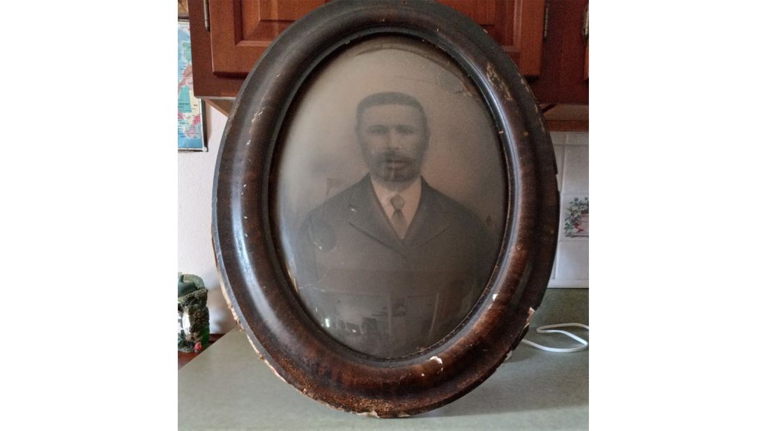 <strong>Link to the past: </strong>Dawkins has this photo of "Clint Jeffrey," her Italian ancestor.