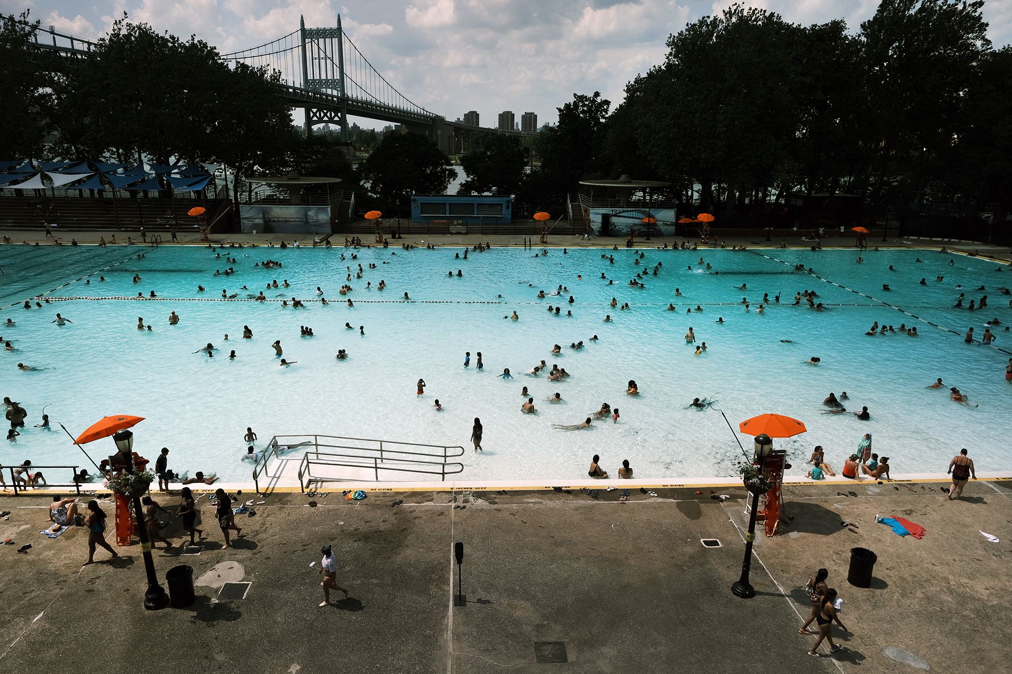 A New York City nonprofit is trying to teach teens how to swim : NPR