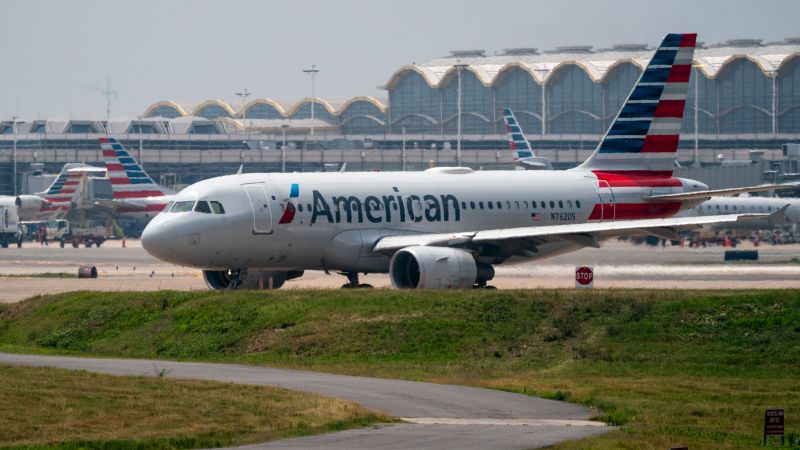 You are currently viewing American Airlines pilot contract offer increases to $9 billion following United agreement – CNN