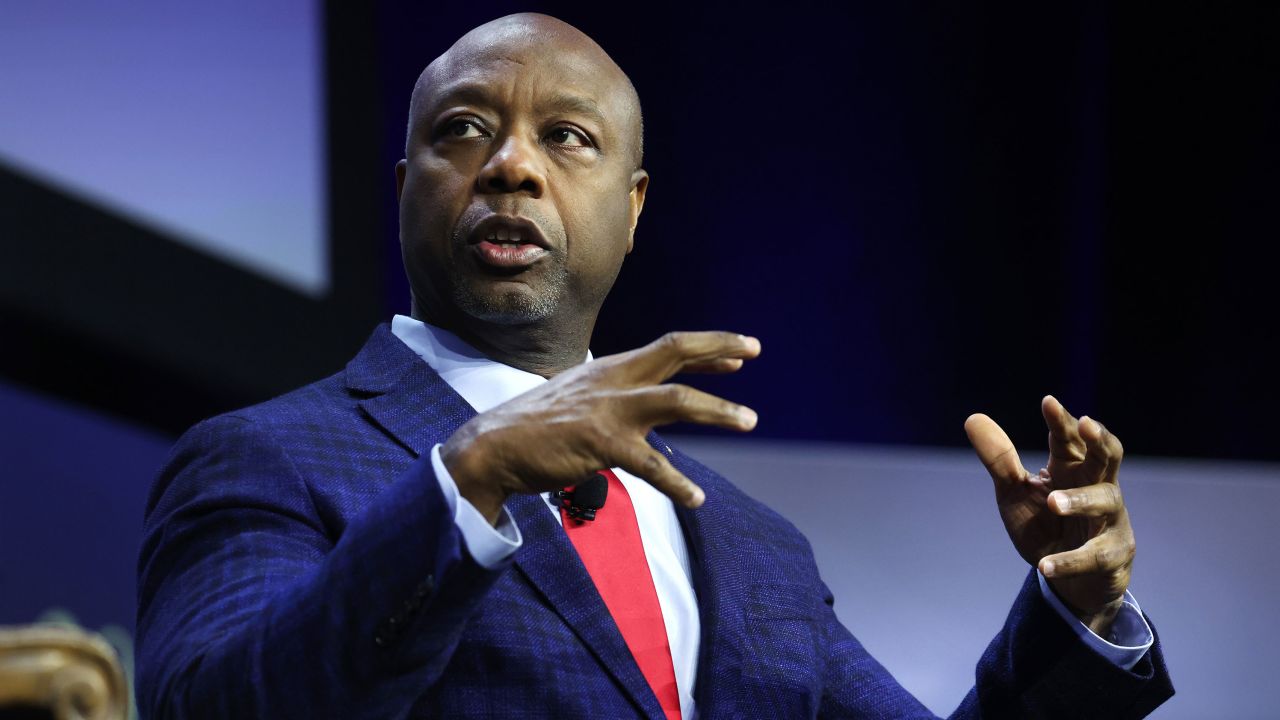 DES MOINES, IOWA - JULY 14: Republican presidential candidate, U.S. Sen. Tim Scott (R-SC) speaks to guests at the Family Leadership Summit on July 14, 2023 in Des Moines, Iowa. The event is billed as "The Midwest's largest gathering of Christians seeking cultural transformation in the family, Church, government, and more." (Photo by Scott Olson/Getty Images)