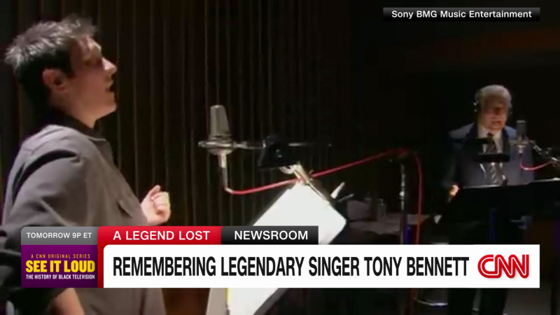 Singer-songwriter k.d. lang remembers Tony Bennett | CNN