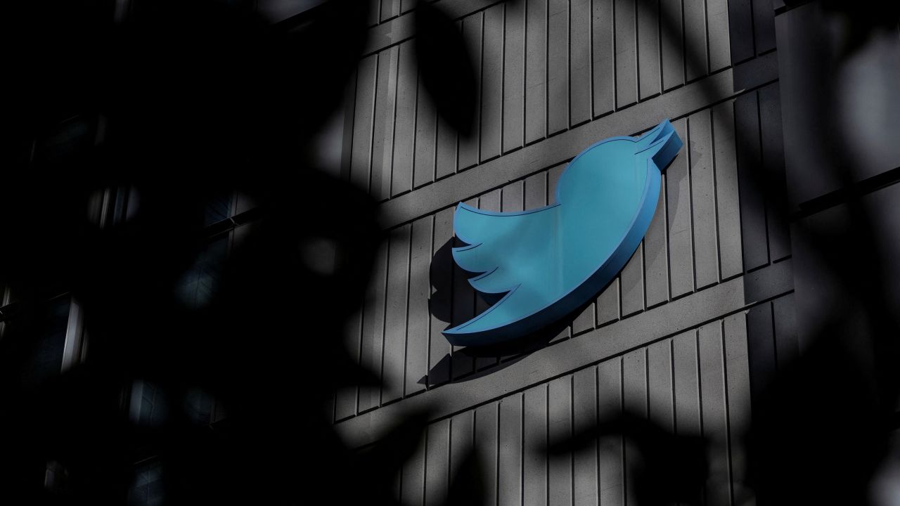 Twitter corporate headquarters building is seen in downtown San Francisco, California, U.S. November 18, 2022. REUTERS/Carlos Barria