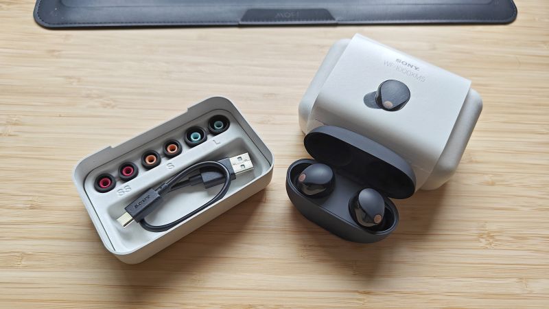 Sony WF-1000XM5 review: The new king of wireless earbuds | CNN