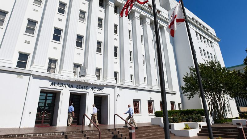 NextImg:Alabama's redistricting fight heads for another court showdown -- with control of US House potentially on the line | CNN Politics