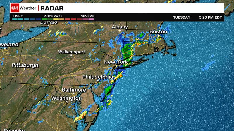 NextImg:Storms cause a growing number of flight disruptions | CNN Business