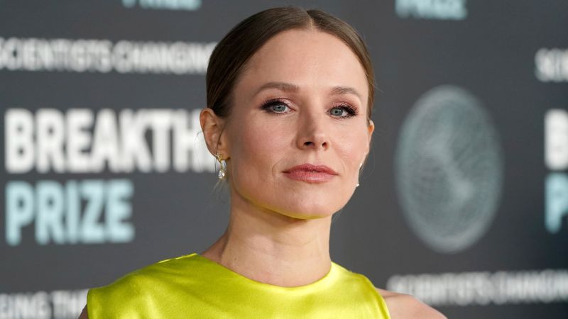 NextImg:Kristen Bell lets her kids drink non-alcoholic beer and she's not here for your judgment | CNN