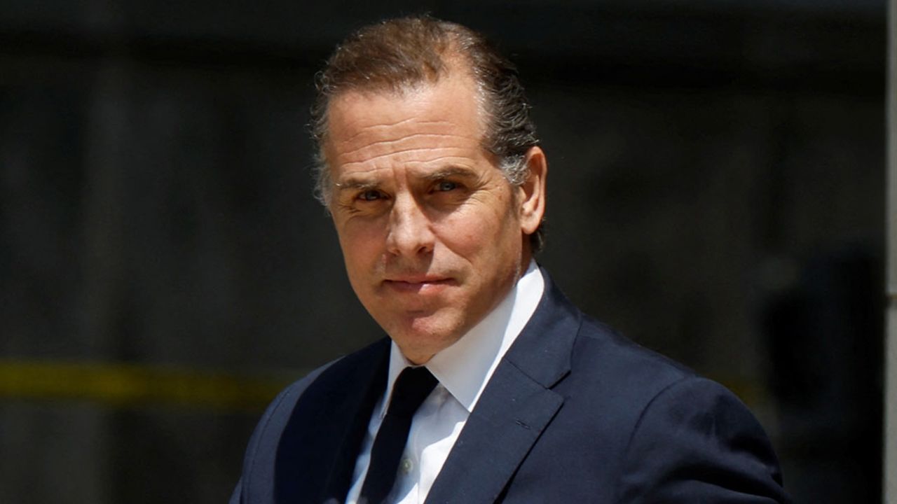 Hunter Biden, son of U.S. President Joe Biden, departs federal court after a  plea hearing on two misdemeanor charges of willfully failing to pay income taxes in Wilmington, Delaware, U.S. July 26, 2023. REUTERS/Jonathan Ernst