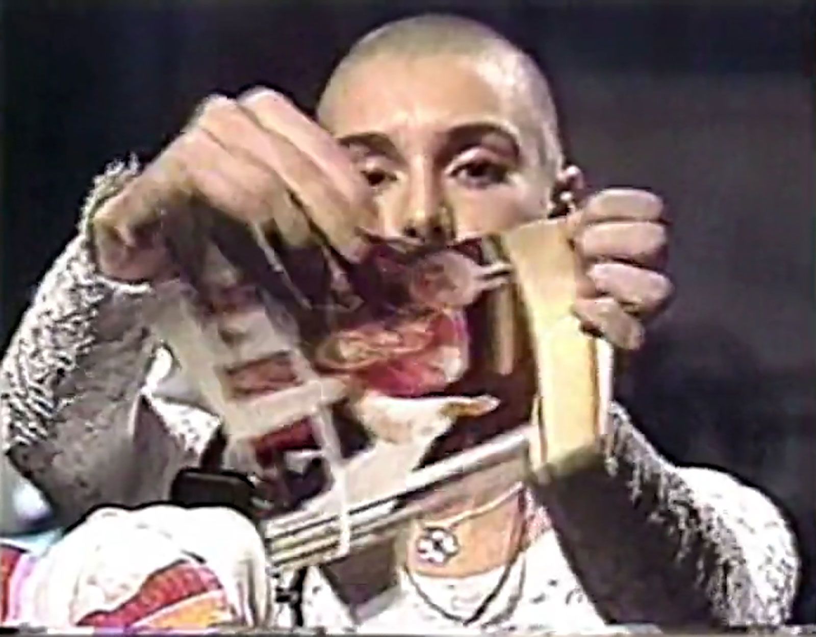 Sinead O'Connor on why she ripped up photo of pope on 'SNL