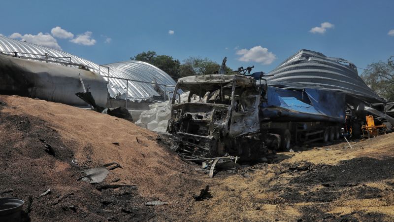 NextImg:Concerns mount over potential for food crisis amid Russian moves to cripple Ukrainian grain exports | CNN Politics