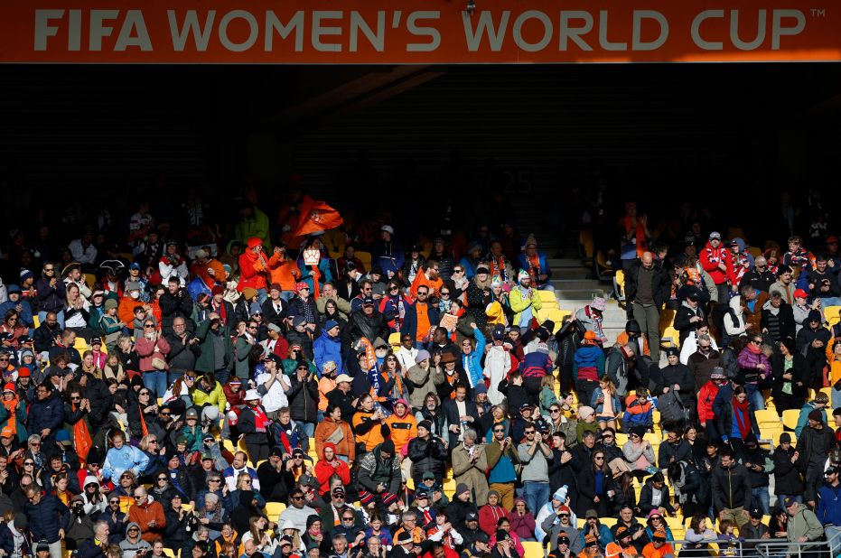 More than 27,000 fans attended the Netherlands-US match.
