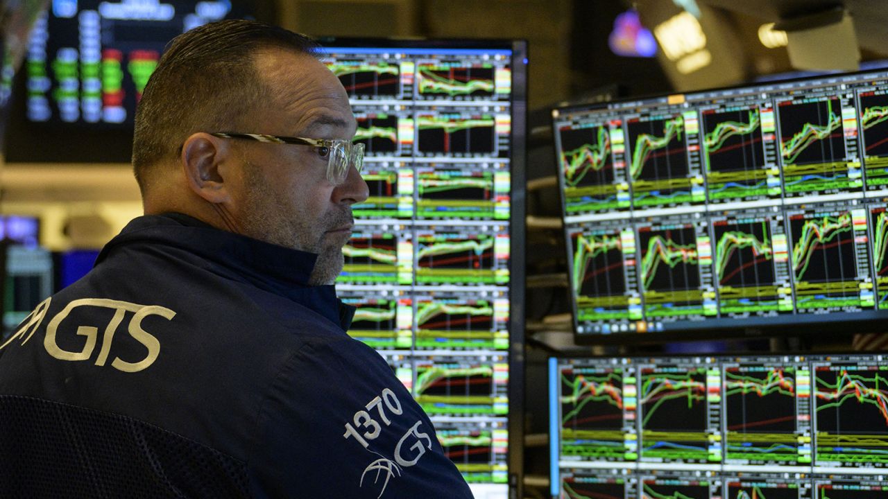 Traders work the floor of the New York Stock Exchange on July 25, 2023, in New York City. Wall Street stocks were mixed early July 25 following a round of generally positive earnings as markets looked ahead to a Federal Reserve interest rate decision. 