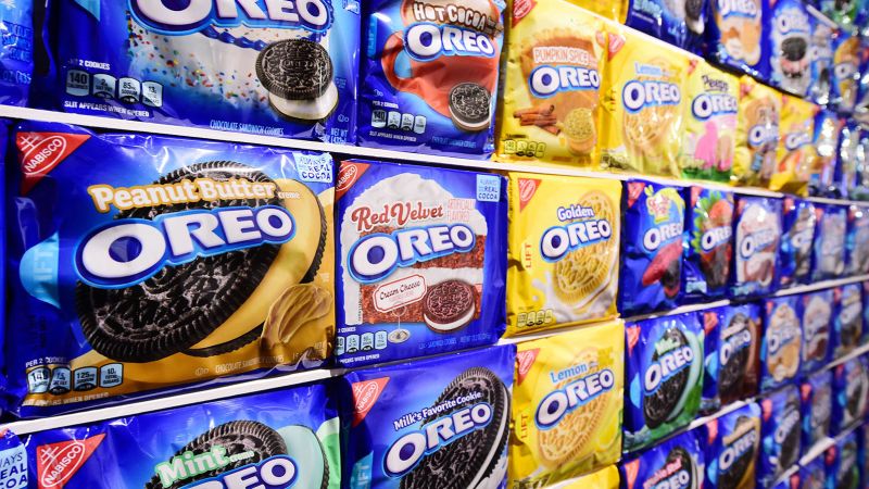 Read more about the article Oreo maker increases growth forecast thanks to demand for cookies sweets – CNN