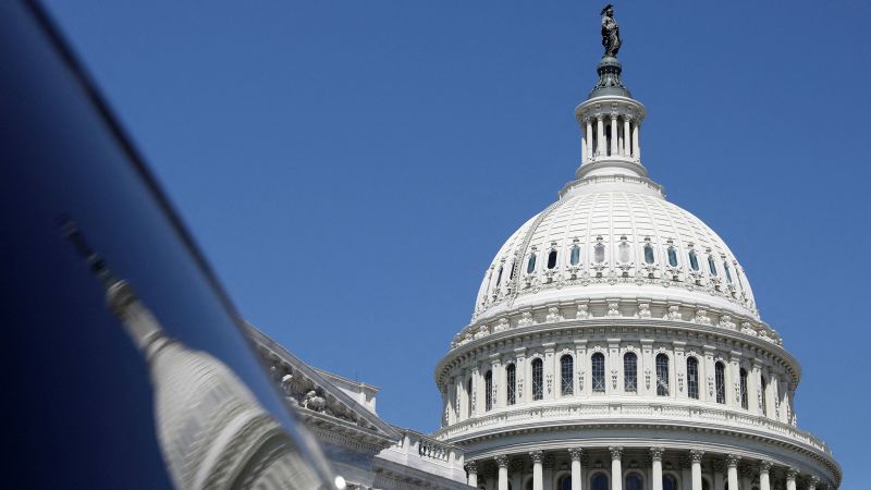Freedom Caucus предупреждава, че няма да подкрепи сметката за краткосрочни разходи без отстъпки