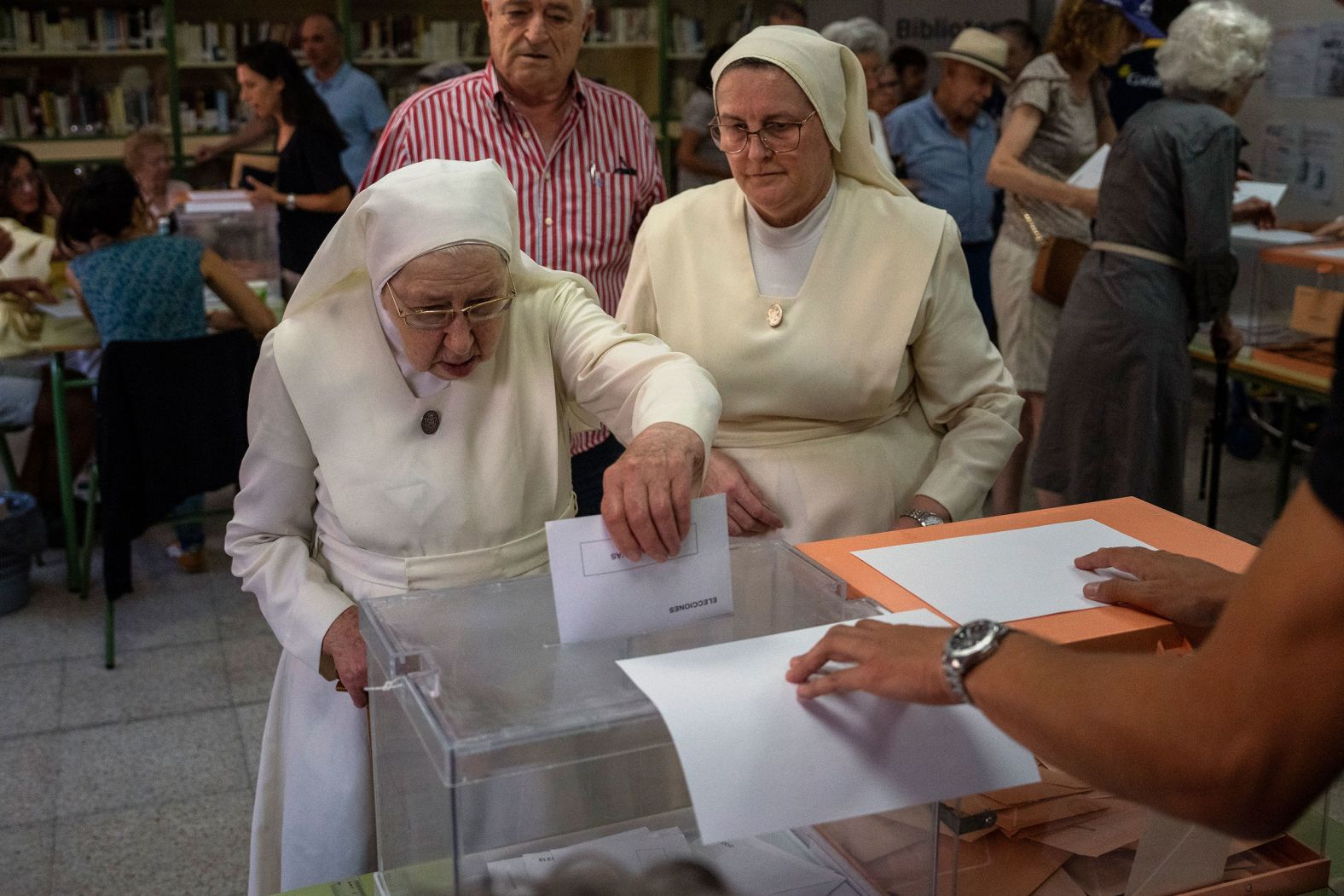 Nuns cast their ballots at a polling station in Madrid on Sunday, July 23. Spain appears destined for painful political negotiations after <a href="https://www.cnn.com/2023/07/23/europe/spain-election-polls-results-intl/index.html" target="_blank">Sunday's elections</a>, when no single party won enough parliamentary seats to form a government.