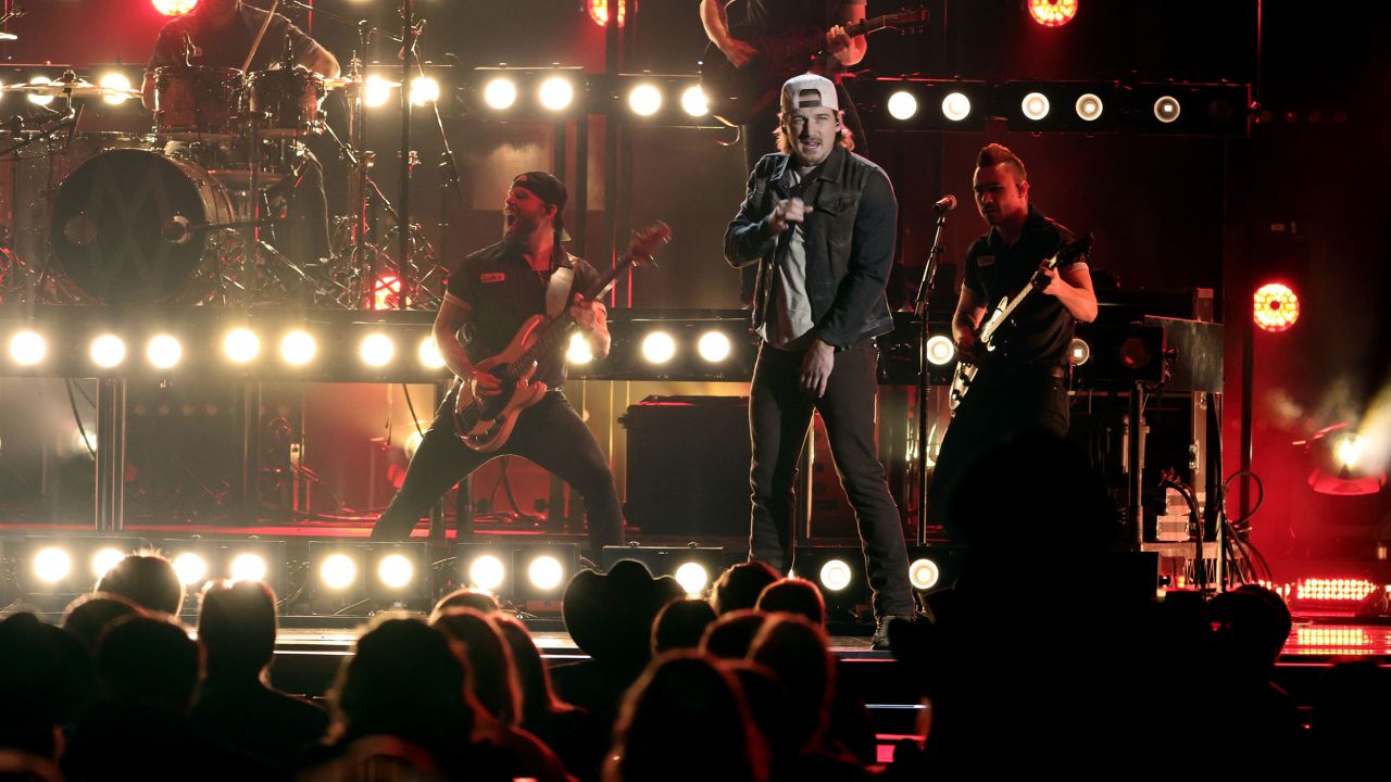 NASHVILLE, TENNESSEE - NOVEMBER 09: Morgan Wallen performs onstage at The 56th Annual CMA Awards at Bridgestone Arena on November 09, 2022 in Nashville, Tennessee. (Photo by Michael Loccisano/Getty Images)