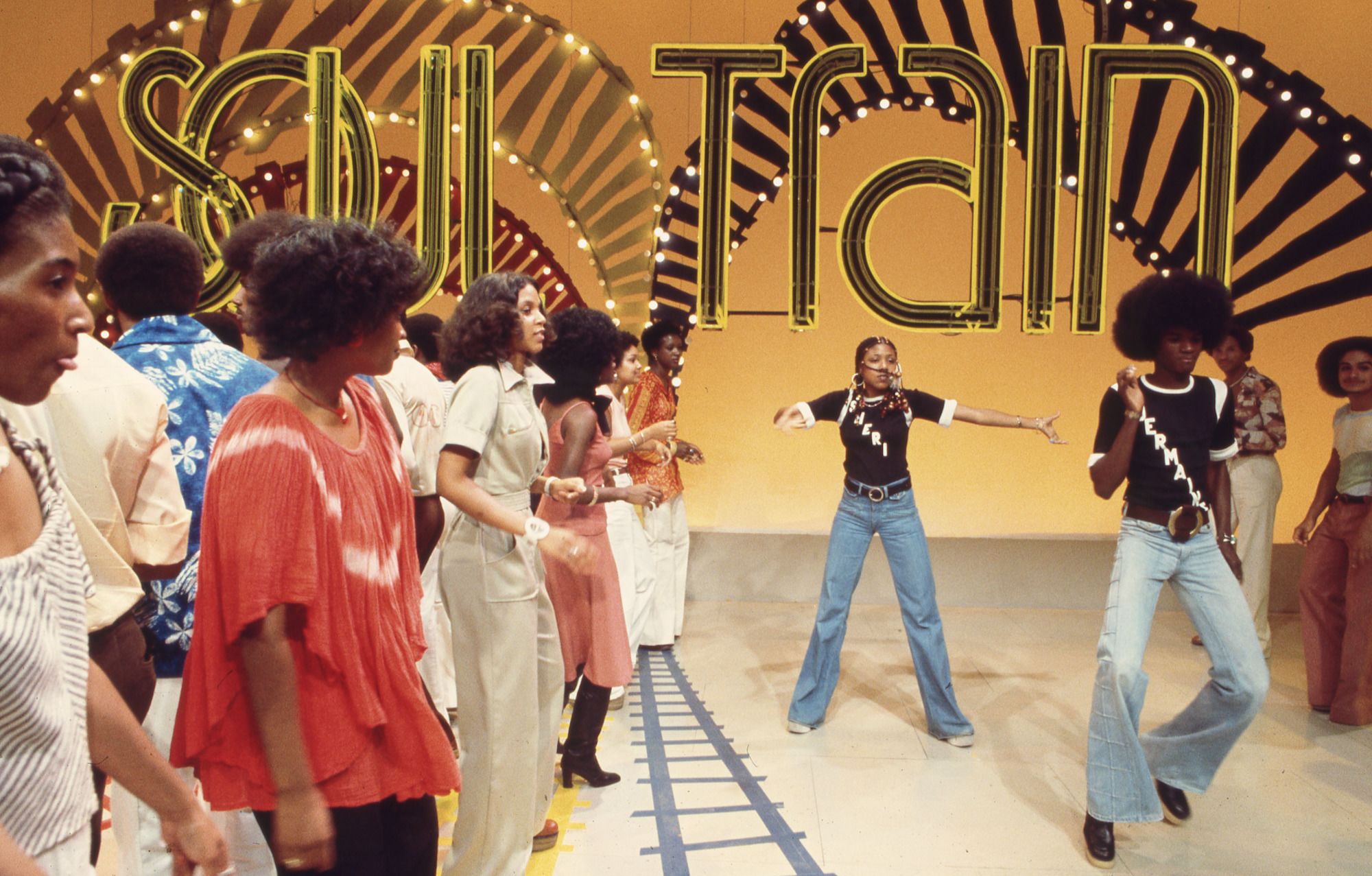 How 'Soul Train' immortalized an exuberant era of Black style, movement and  culture