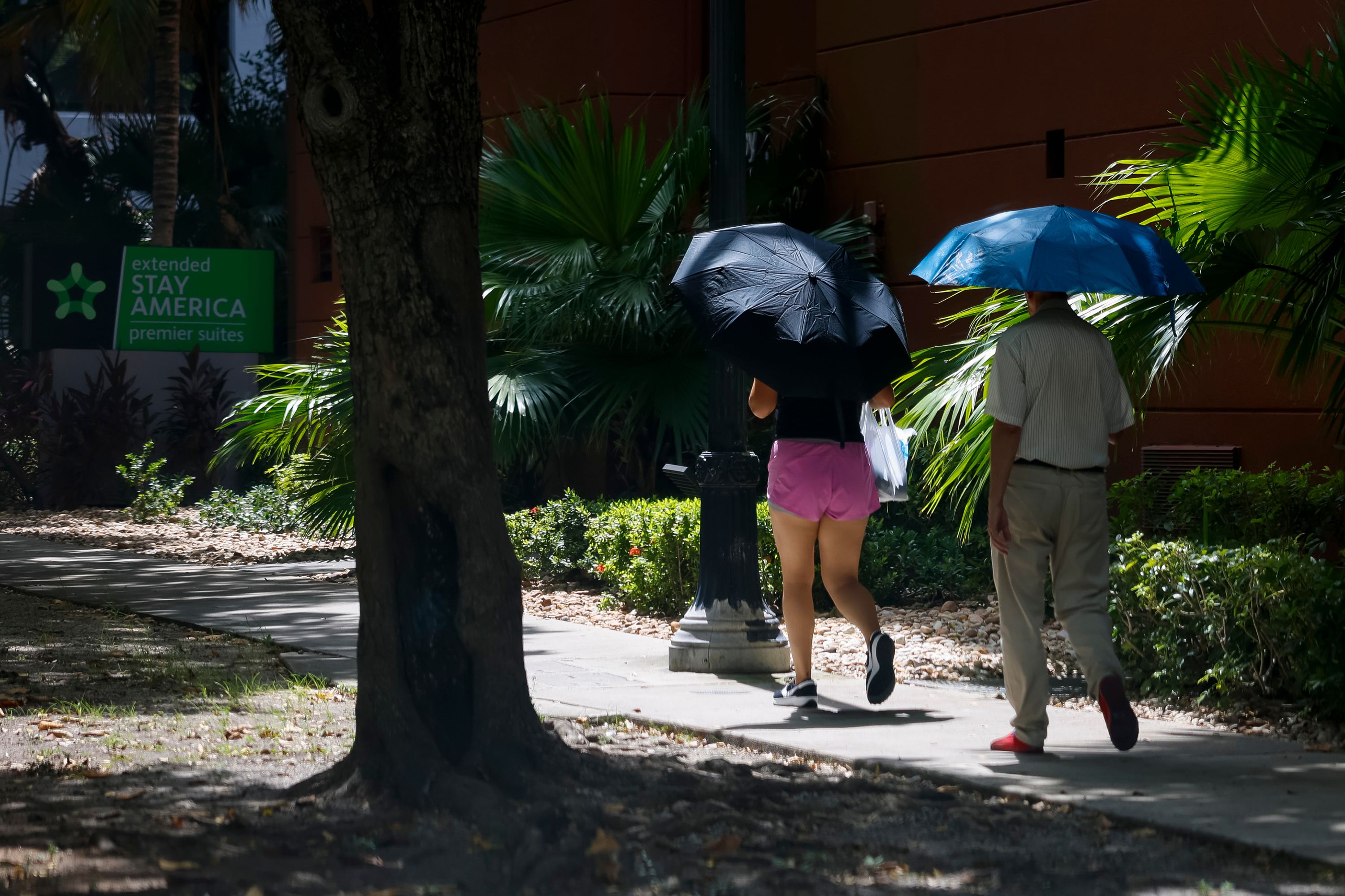 Sweltering Start to Summer in Florida