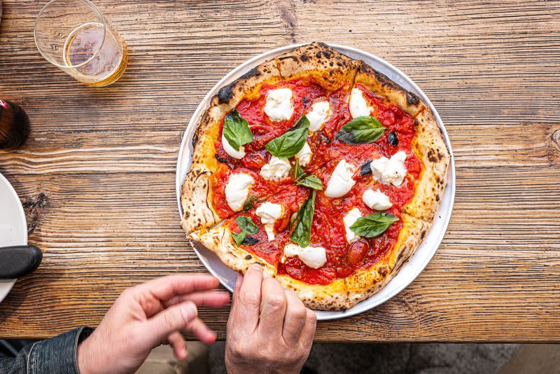 Pizza party: 14 versions of the world's favorite food | CNN