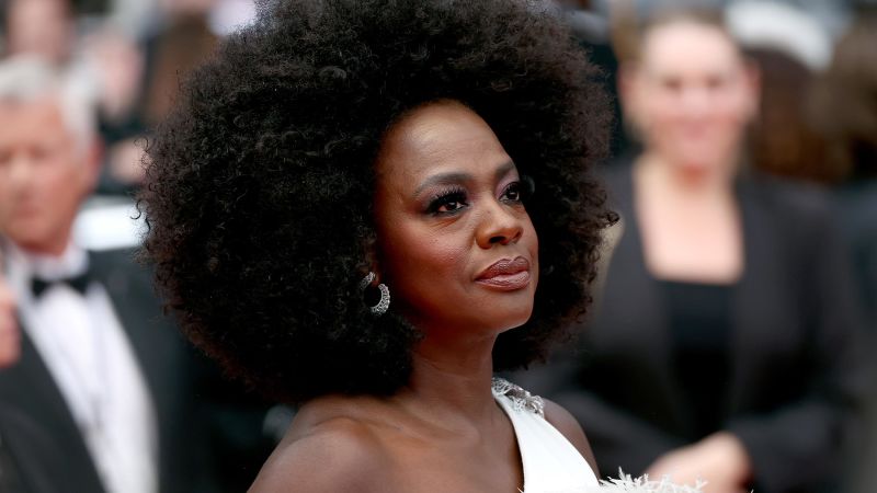 NextImg:Viola Davis pauses movie filming due to ongoing strikes despite SAG-AFTRA green light | CNN