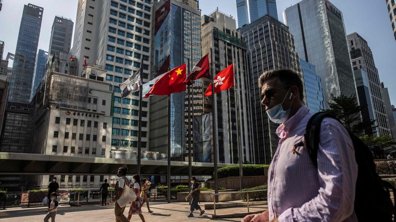 Хонконг премахва изискването за отбелязване на риск от Китай при изброяване на приложения