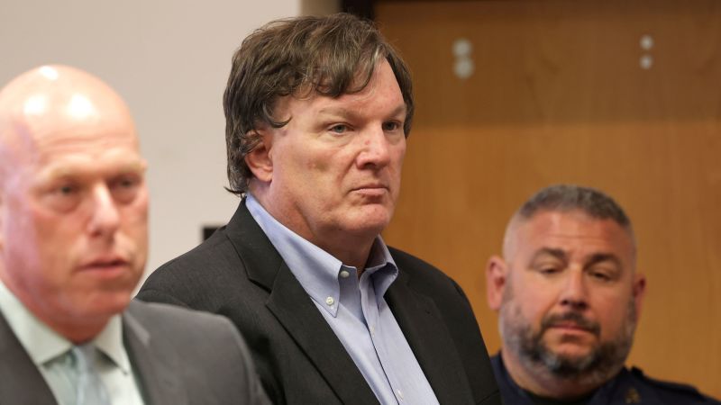 Прокурорите искат ДНК тампон от заподозрения за убийствата на Гилго Бийч Рекс Хойерман