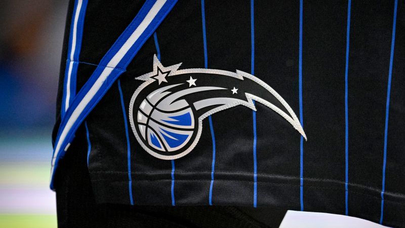 Отборът на Orlando Magic NBA дари $50 000 на DeSantis super PAC, привличайки внимание и критики