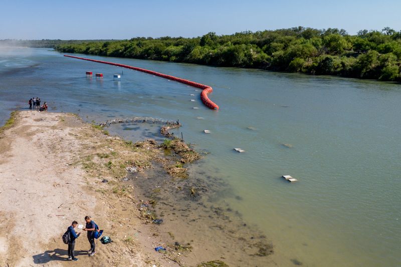 Mexico S President Attacks Inhumane Floating Barriers Deployed By   230803134821 Texas Border Buoys 071823 