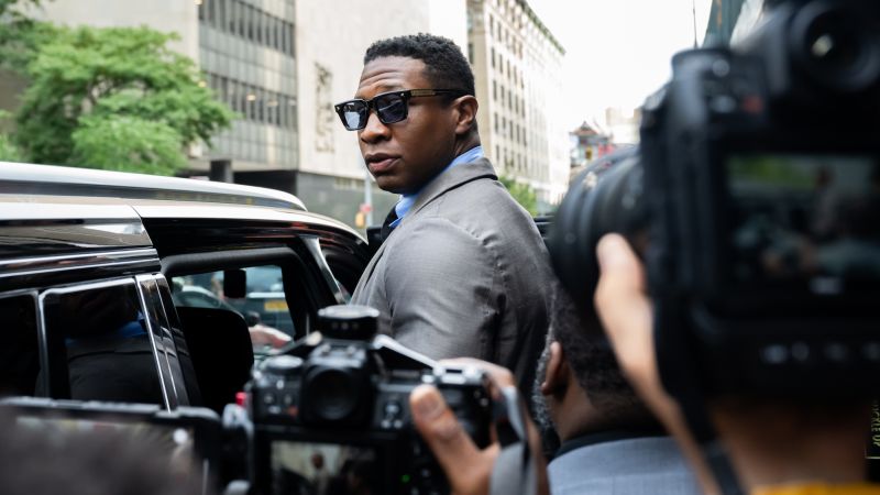 NextImg:Jonathan Majors trial pertaining to assault, harassment charges pushed back | CNN