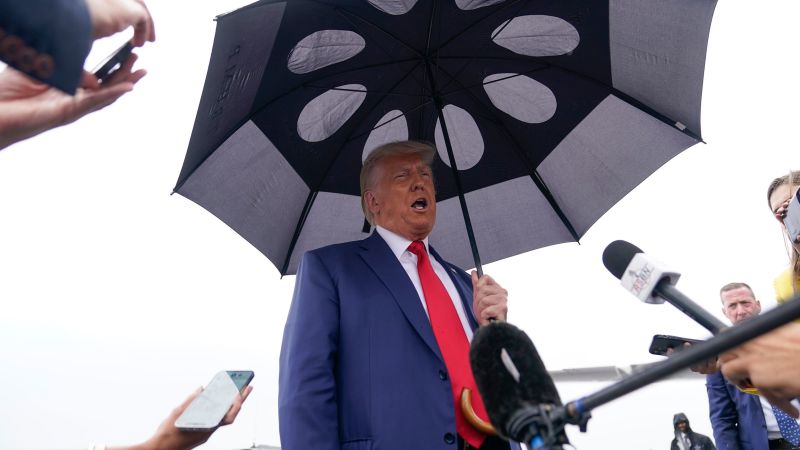 Trump heads to South Carolina after a week filled with his legal drama | CNN Politics