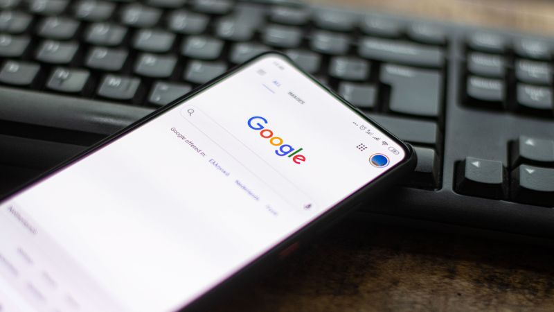 Актуализацията на Google улеснява потребителите в САЩ да премахват някои нежелани резултати от търсене