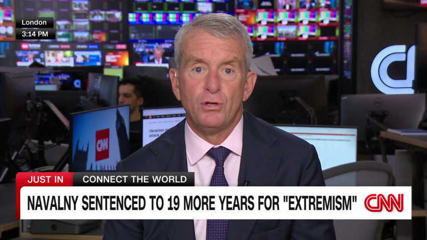 exp Navalny Verdict Becky Anderson Nic Robertson live 080410SEG2 CNNI World _00012027.png